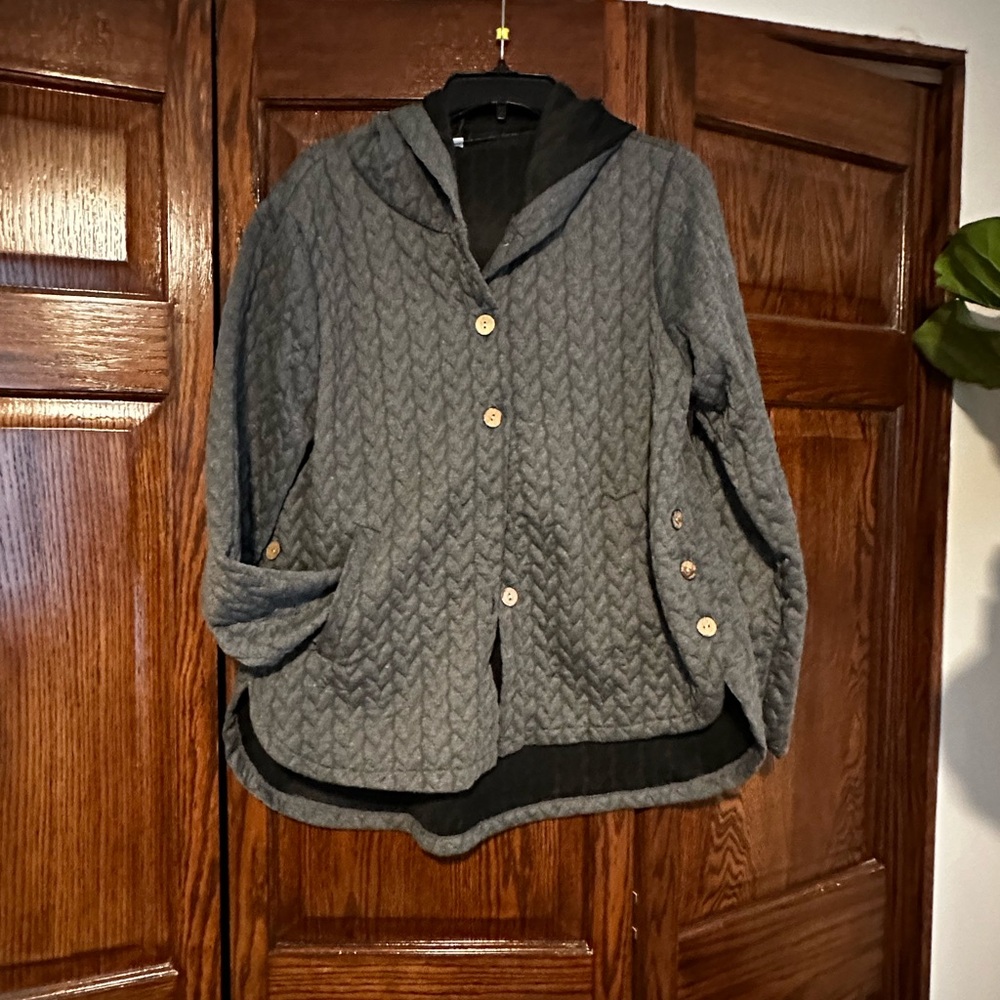 Knit hoodie with buttons, loose fit
